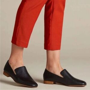 Clarks Brand Women's 9 1/2 NWOT Pure Viola Flats Black Leather Classic